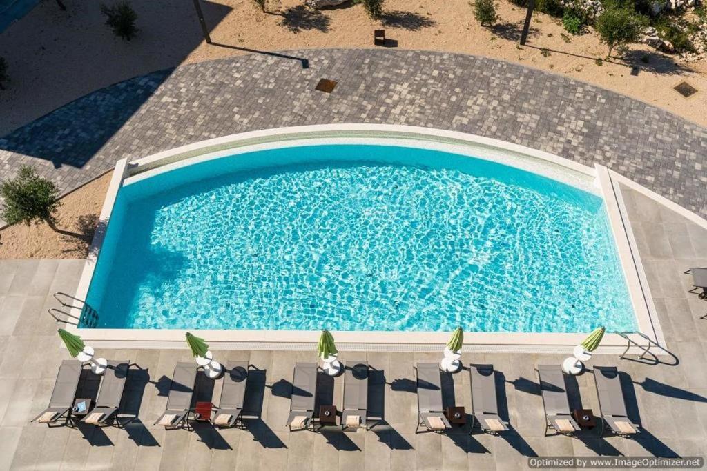 Villa Cala, Hotel Rooms&Apartments نوفاليا المظهر الخارجي الصورة