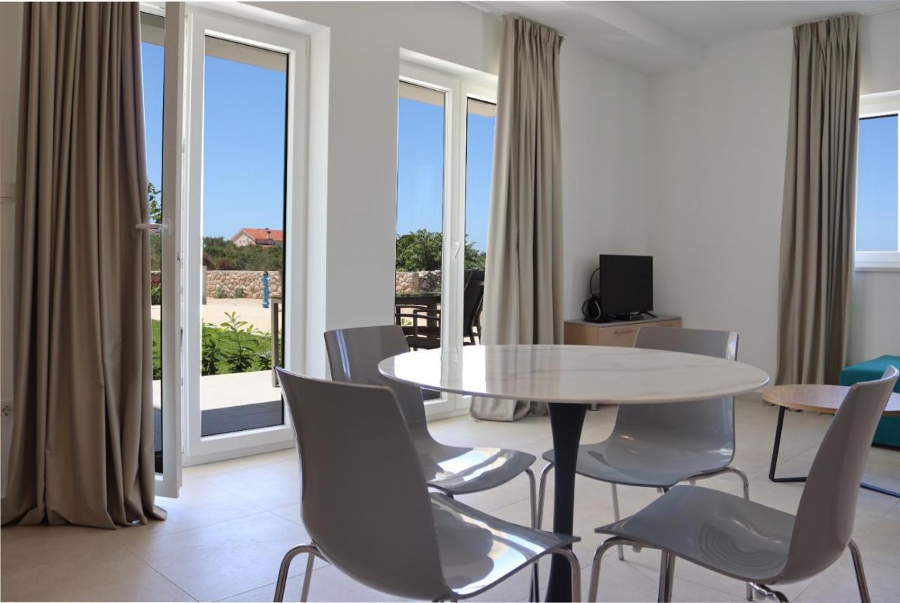 Villa Cala, Hotel Rooms&Apartments نوفاليا المظهر الخارجي الصورة