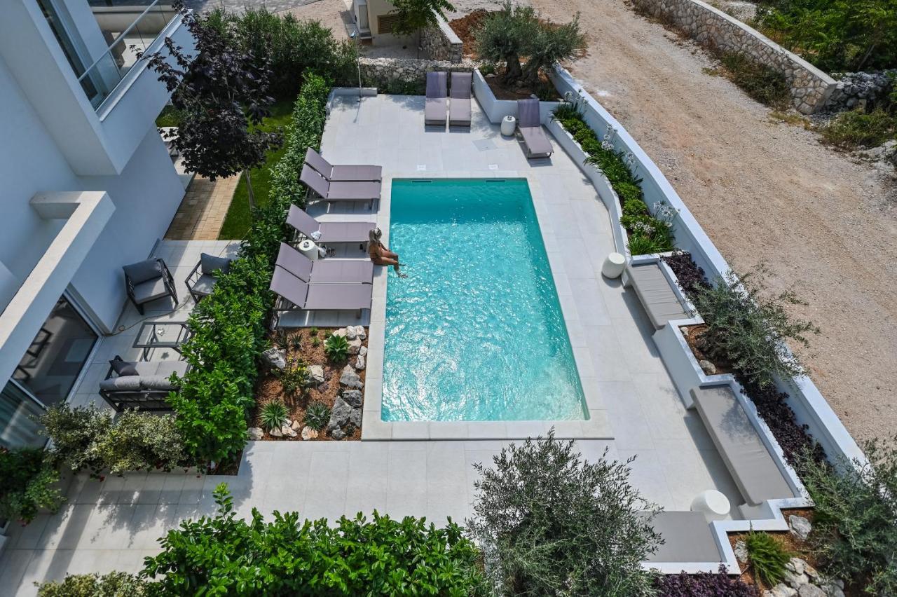 Villa Cala, Hotel Rooms&Apartments نوفاليا المظهر الخارجي الصورة