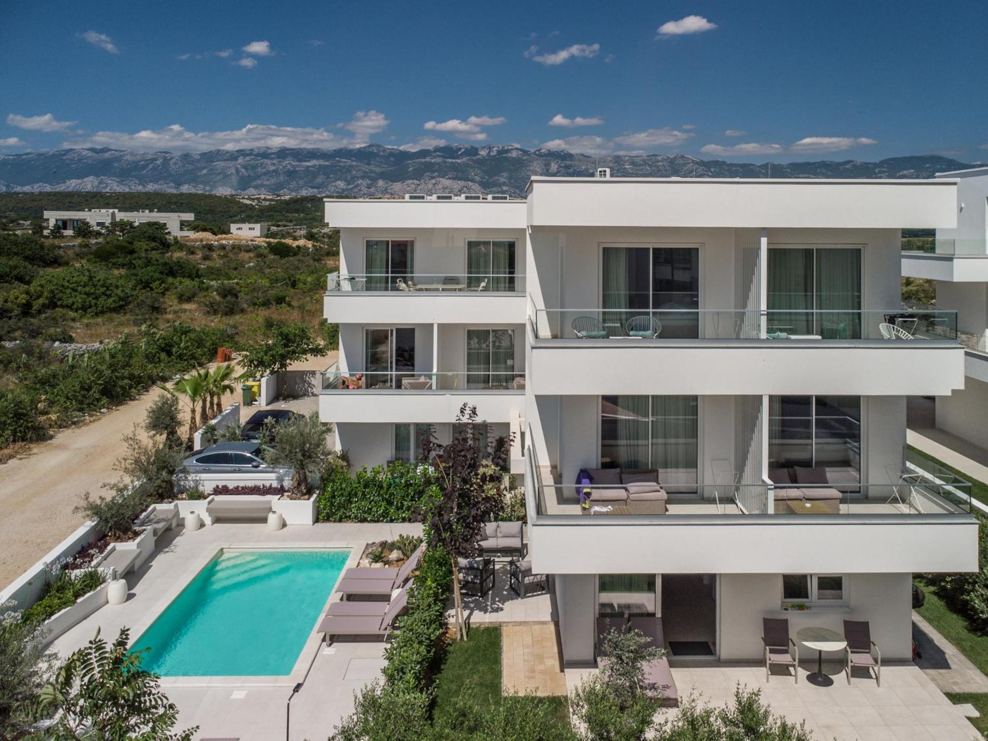 Villa Cala, Hotel Rooms&Apartments نوفاليا المظهر الخارجي الصورة